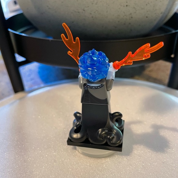 Disney Lego Minifigure “Hades” - Picture 3 of 5